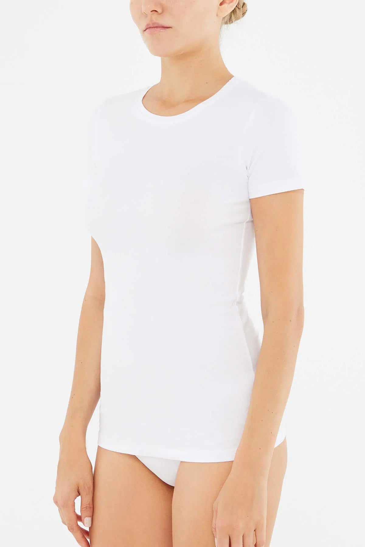 Beyaz Bisiklet Yaka Pamuklu T-Shirt