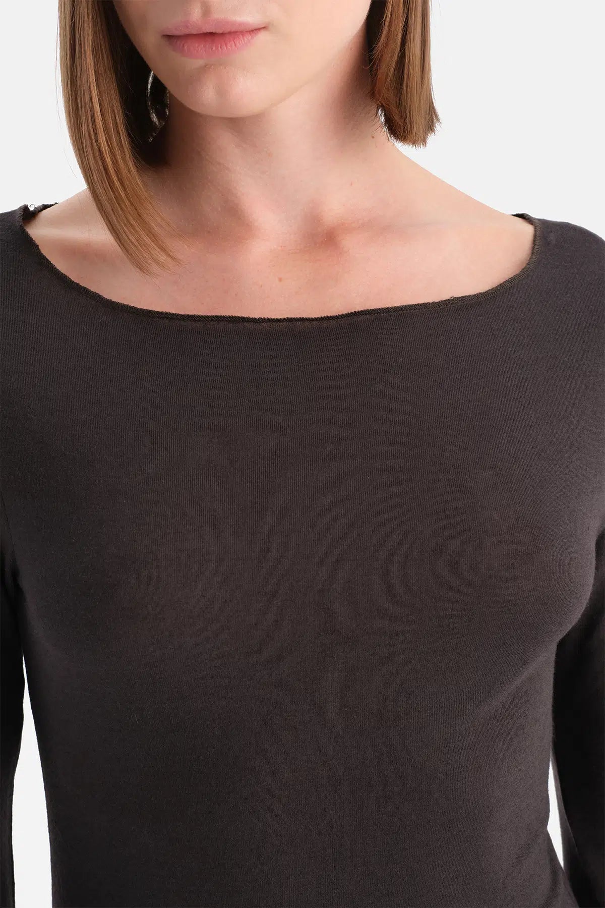 Koyu Kahve Modal Kaşmir Kayık Yaka Uzun Kollu Üst