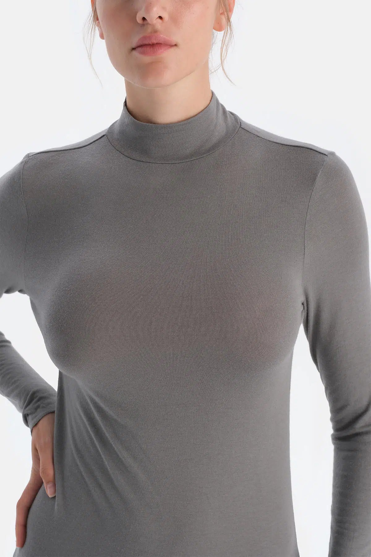 Koyu Gri Modal Kaşmir Balıkçı Yaka Uzun Kollu Üst