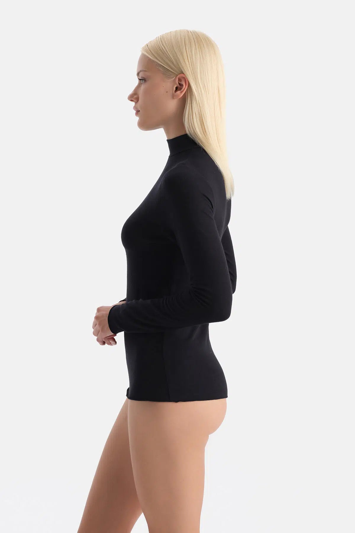 Siyah Modal Kaşmir Balıkçı Yaka Uzun Kollu Üst