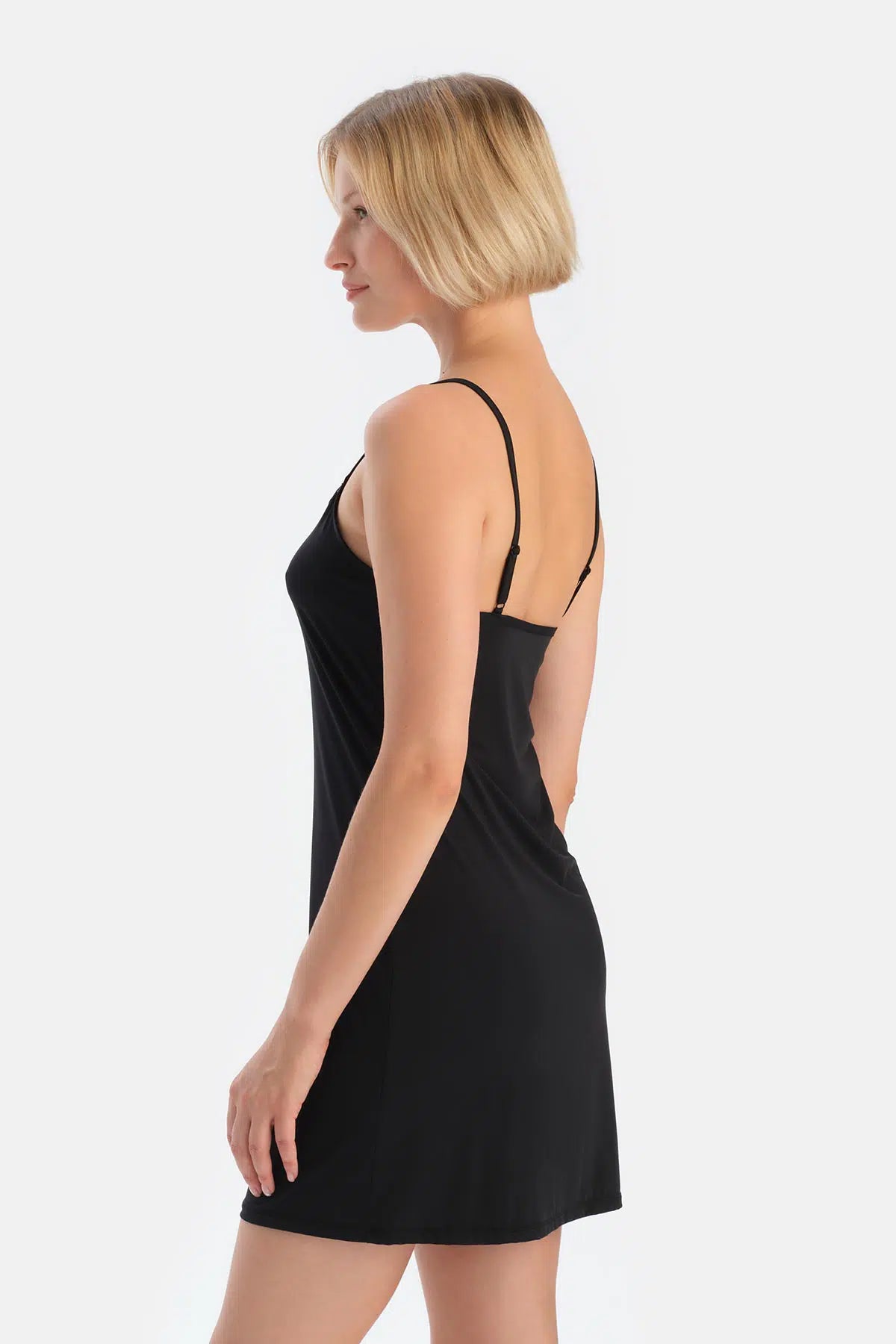 Siyah Ince Askılı Dantelli Jupon Elbise