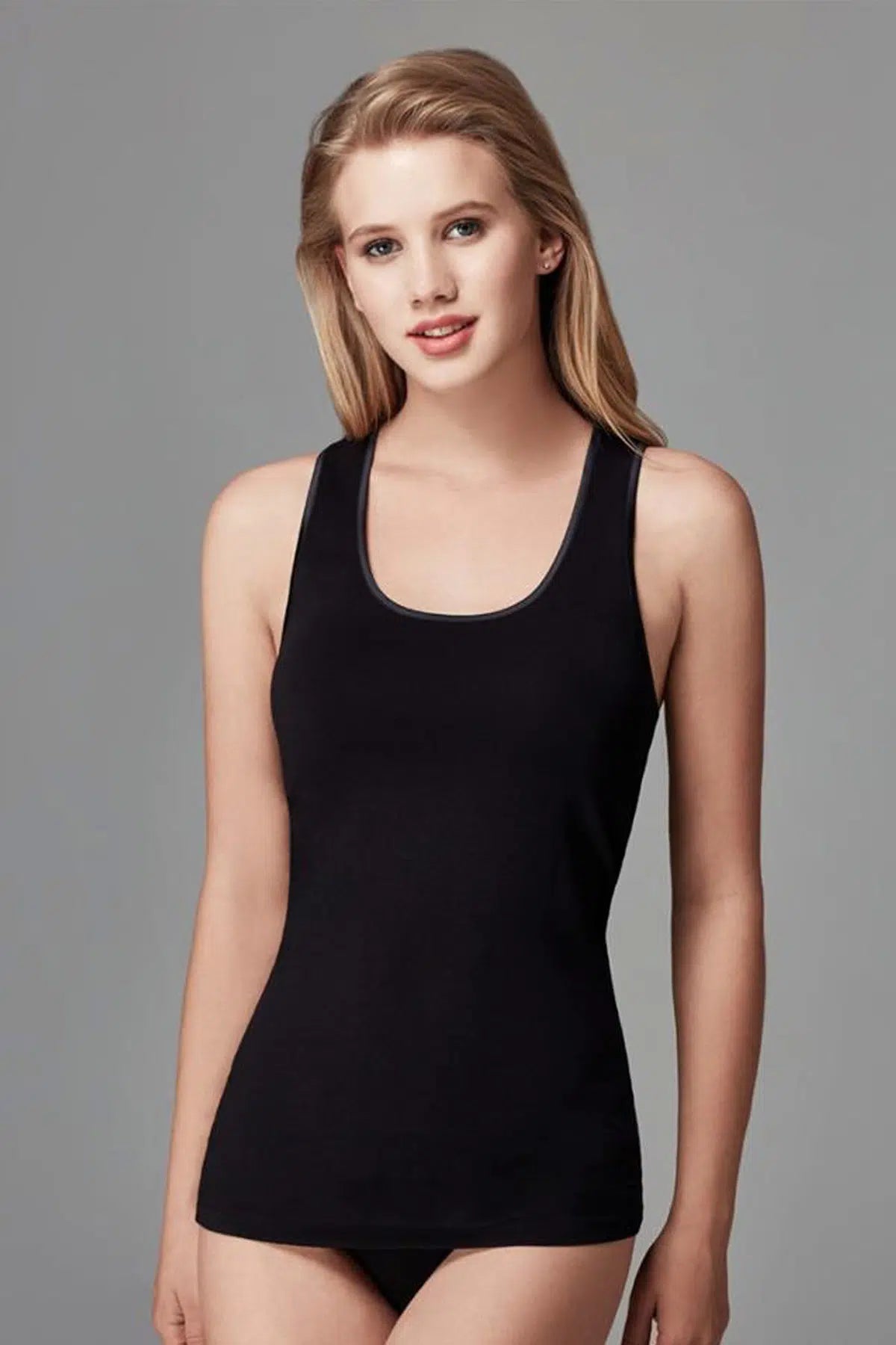 Siyah Kadın Termal Içlik Atlet