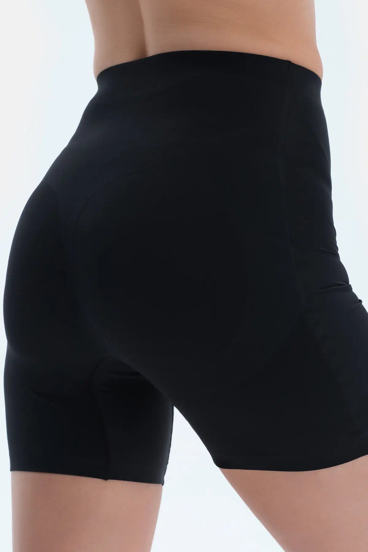 Siyah Medıum Yüksek Bel Şort Korse