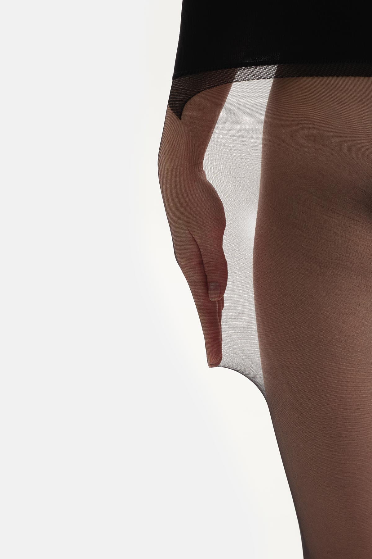 Siyah Ultra Ince 8 Den Külotlu Çorap