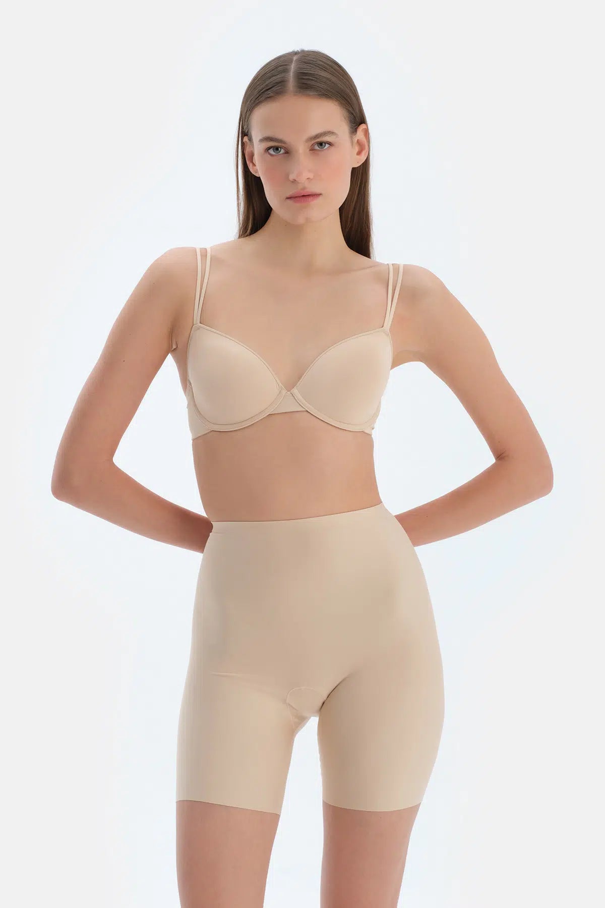 Ten Light Şekillendirici Maxı Şort