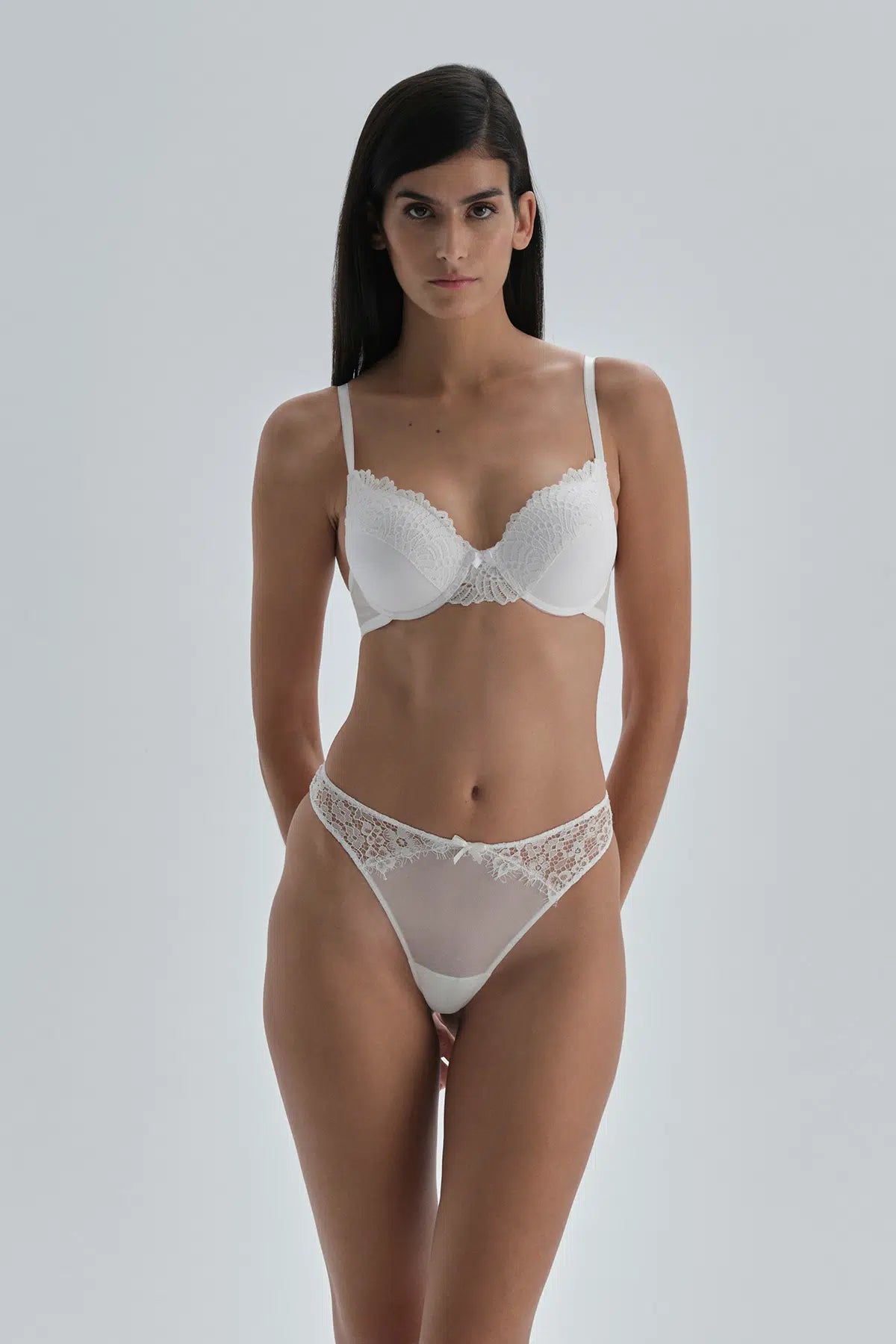 Beyaz 8240Kc Çeyiz Grubu Slip