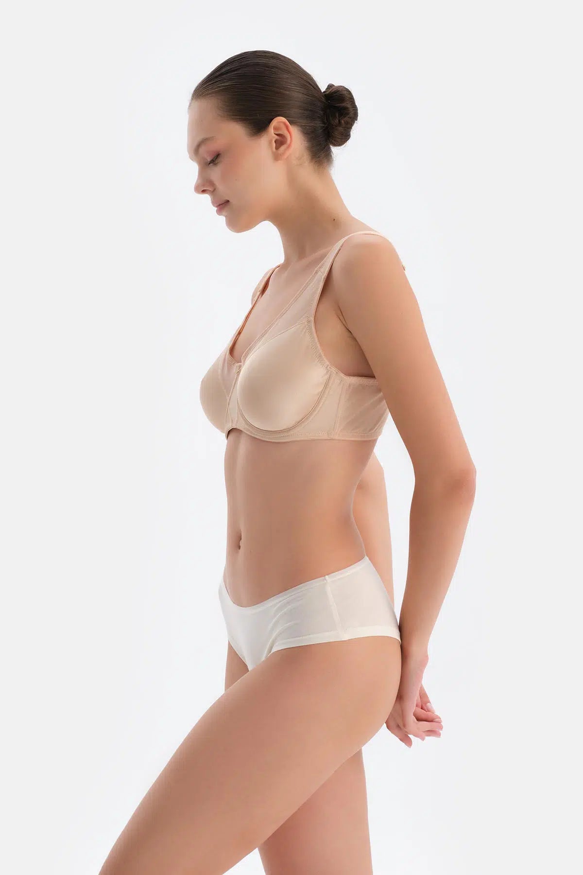 Ten Besta Balenli Toparlayıcı Sütyen