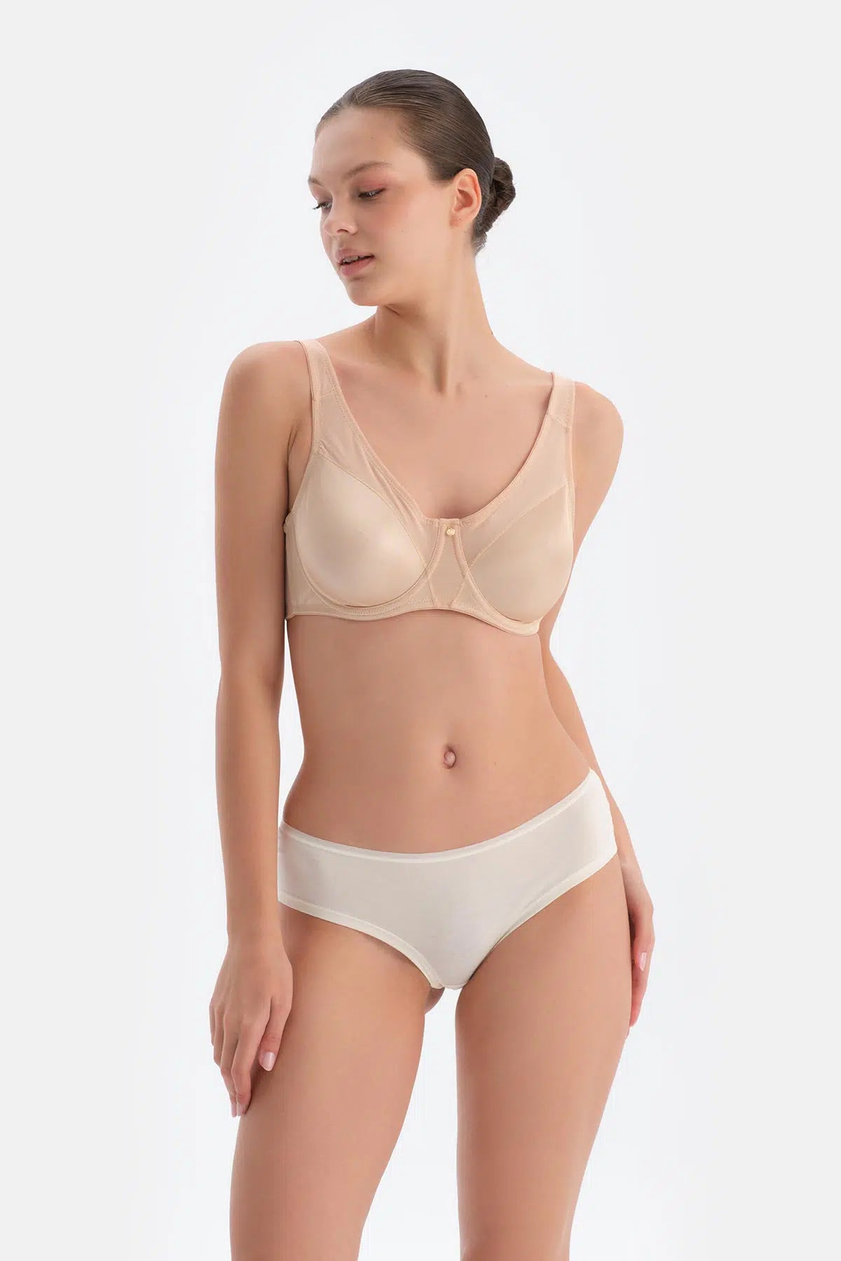 Ten Besta Balenli Toparlayıcı Sütyen