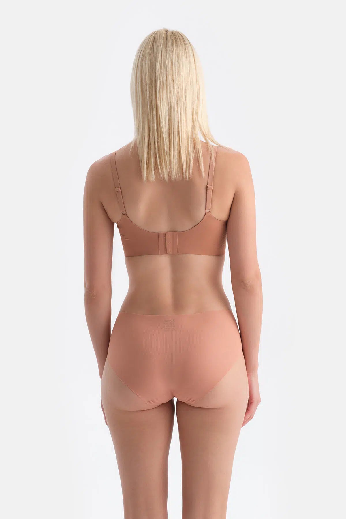 Kahverengi Linora Balensiz Dikişsiz Toparlayıcı Sütyen