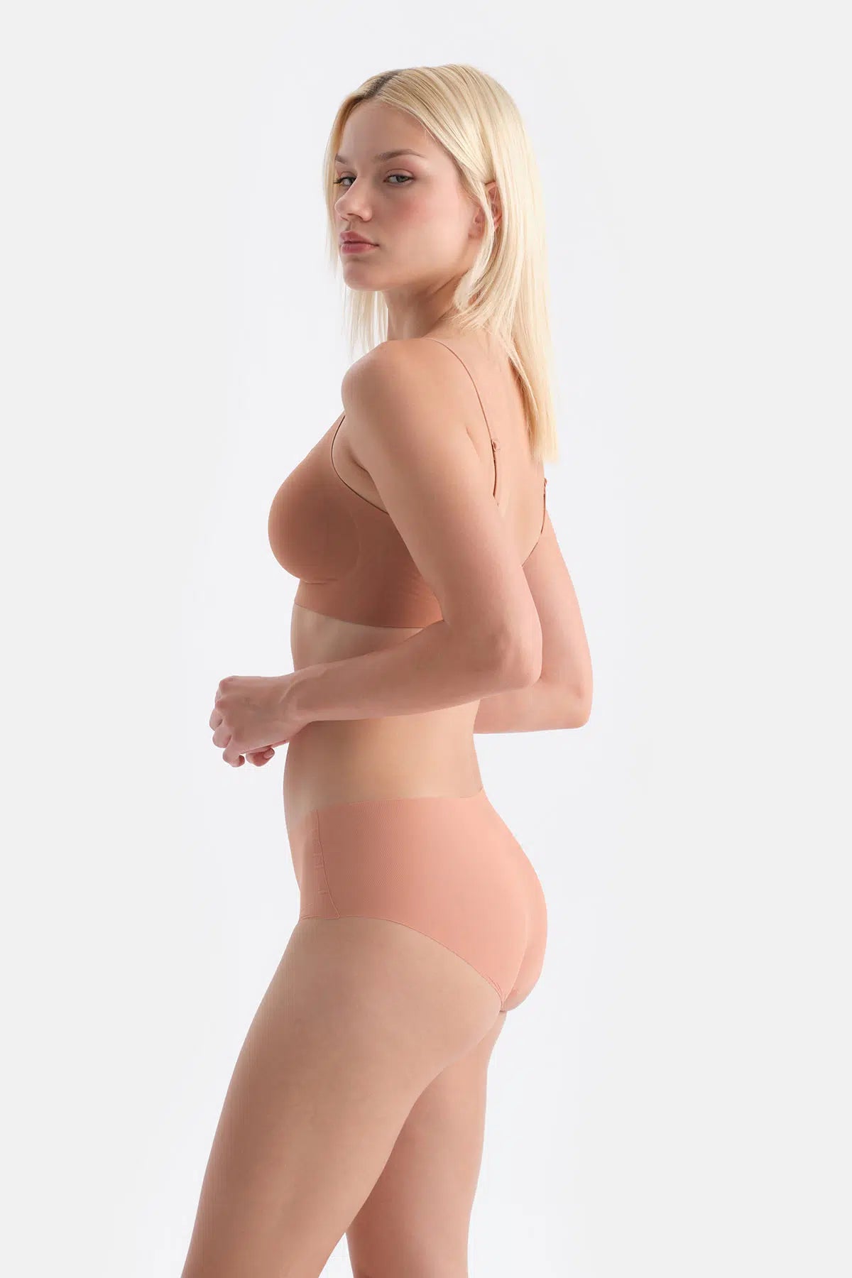 Kahverengi Linora Balensiz Dikişsiz Toparlayıcı Sütyen