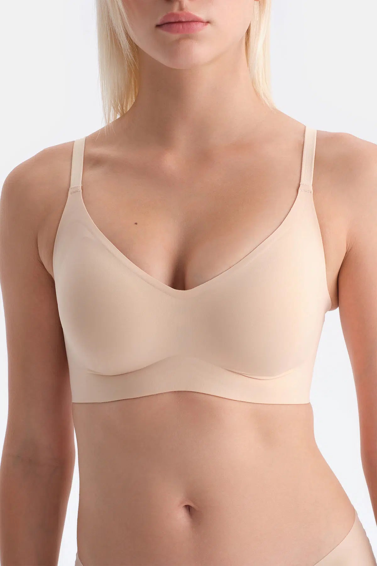 Ten Linora Balensiz Dikişsiz Toparlayıcı Sütyen