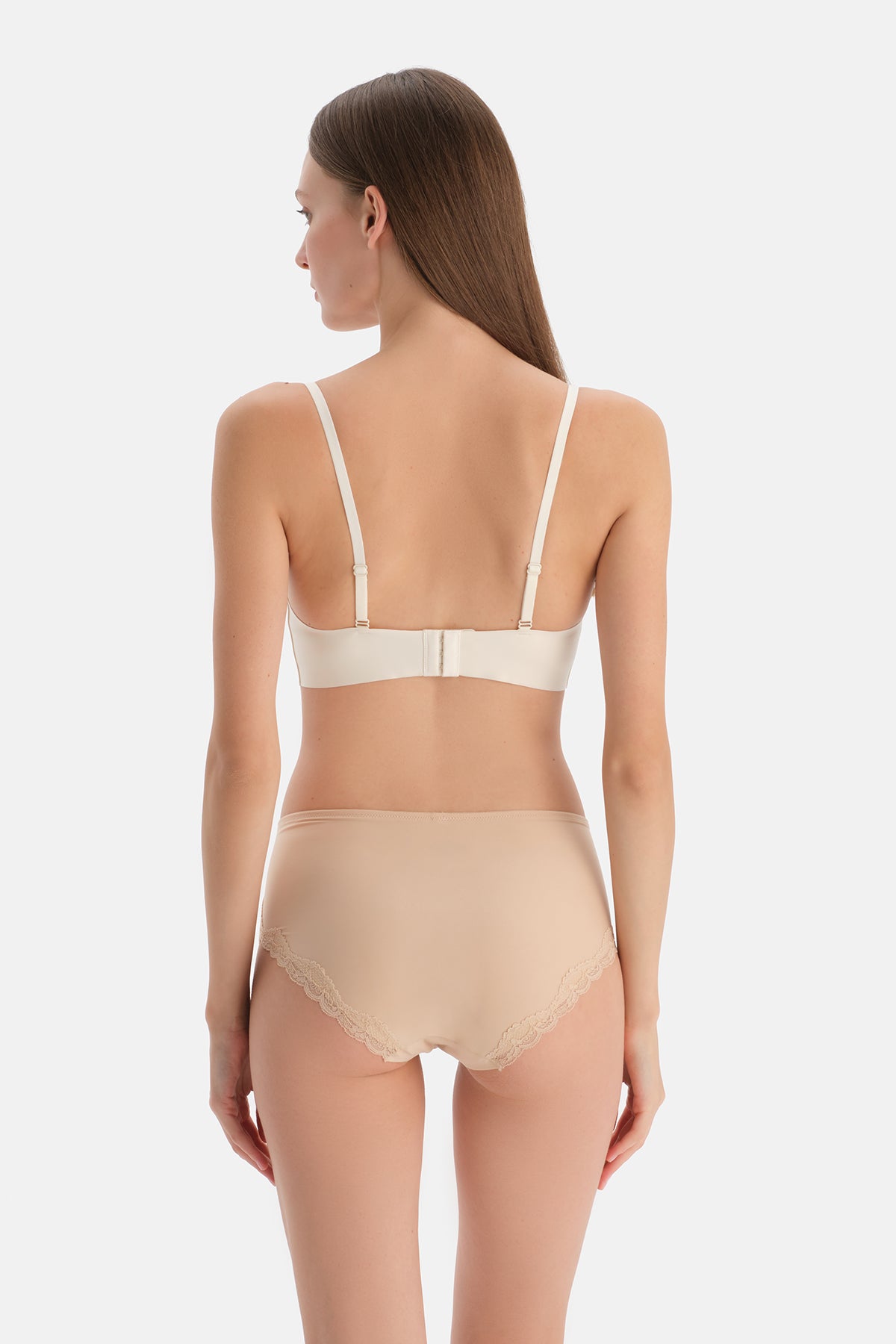 Ekru Suzıe Balensiz Dikişsiz Sütyen