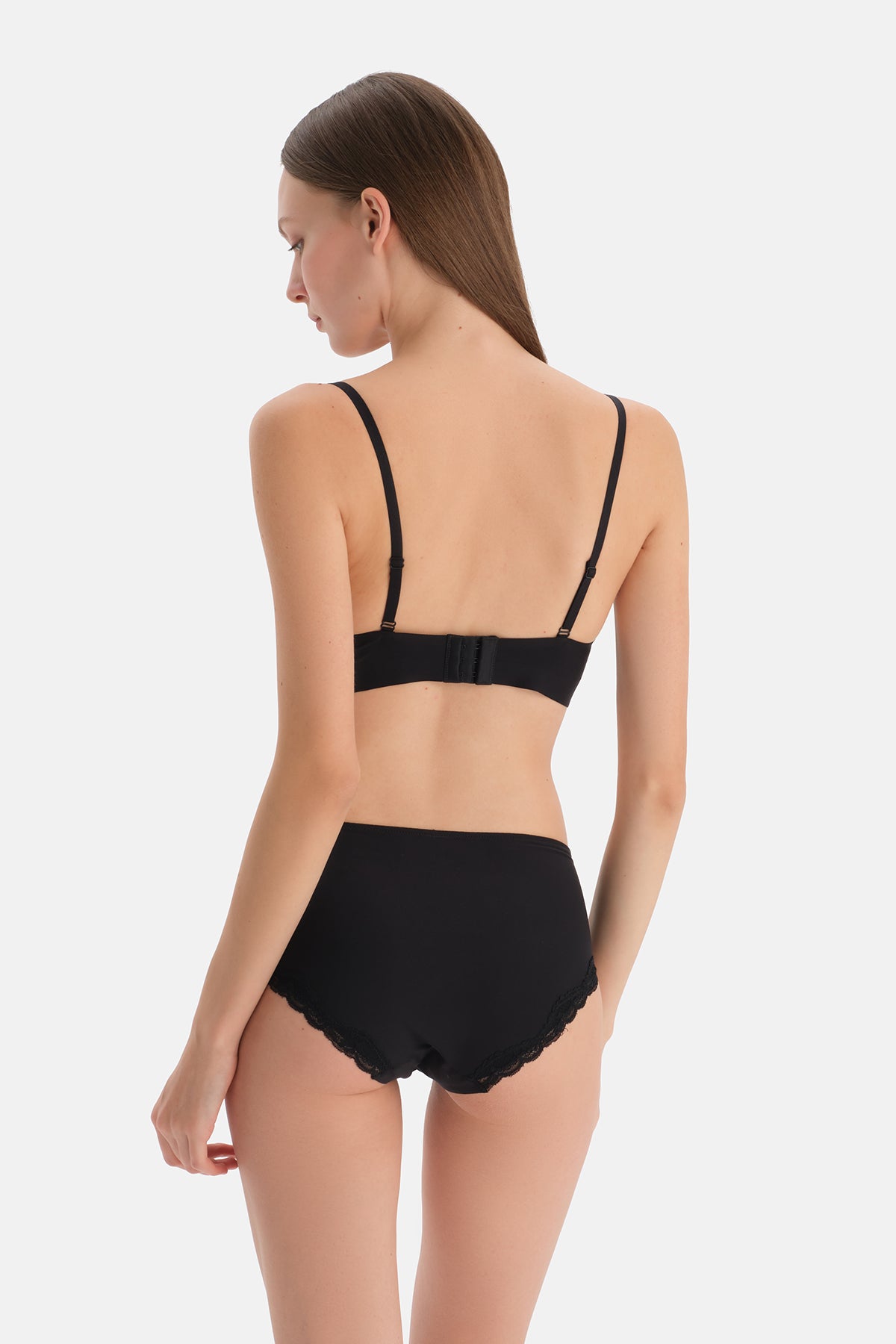 Siyah Joyce Dantel Detaylı Balensiz Dikişsiz Sütyen