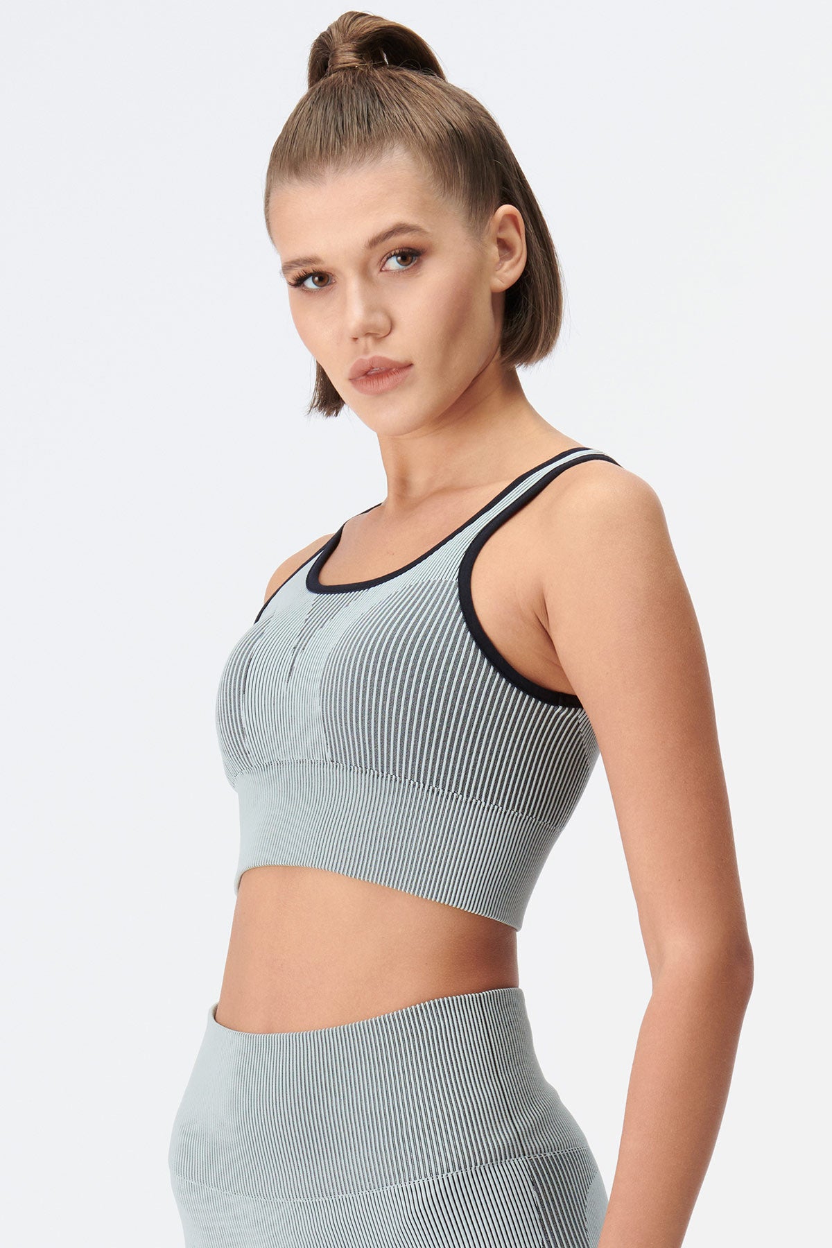 Beyaz Dagi Active Seamless Çizgili Bra Sporcu Sütyeni