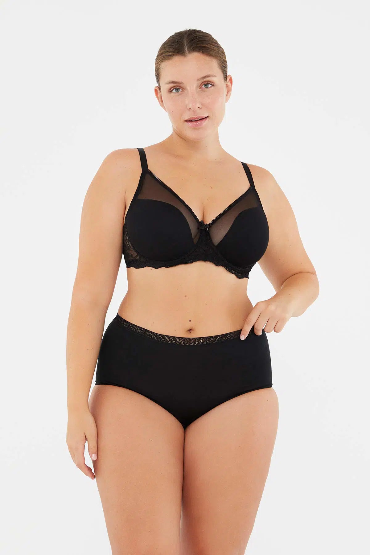 Siyah 2'li Süprem Brief