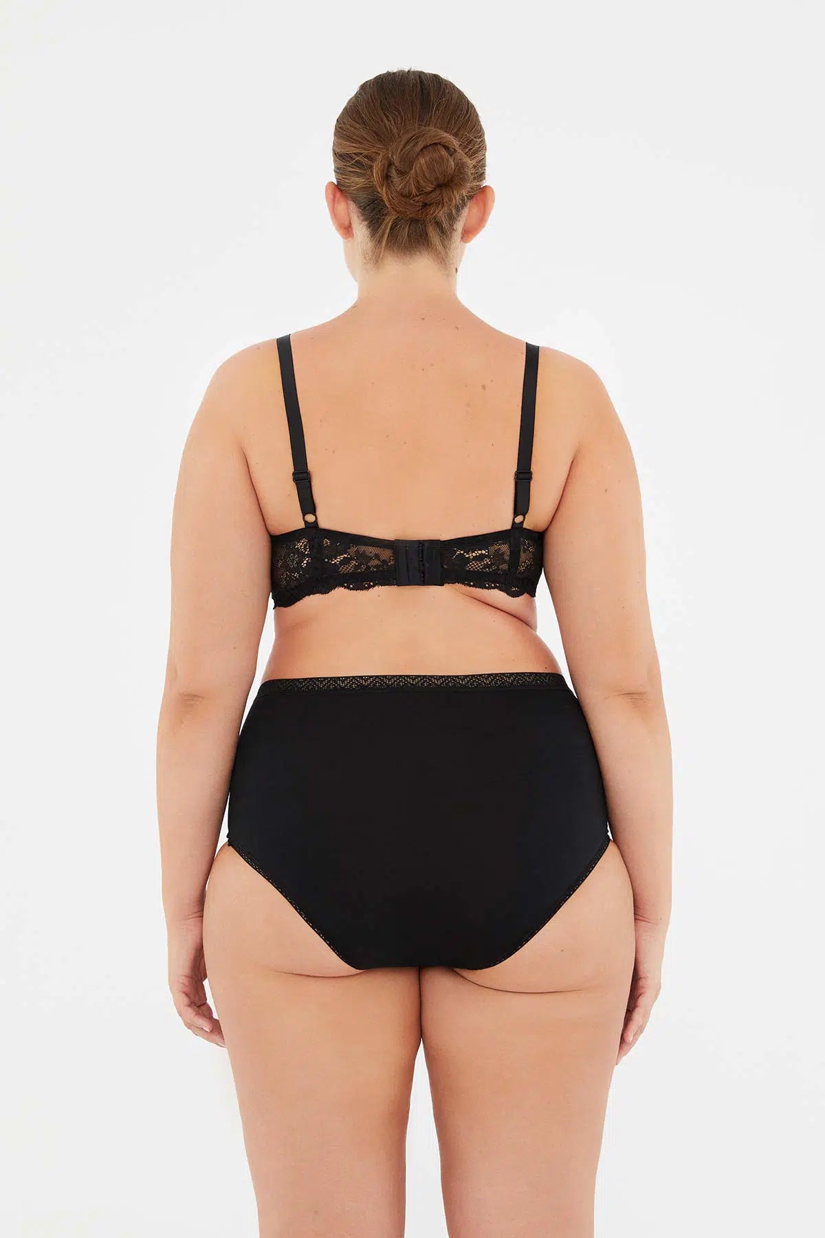 Siyah 2'li Süprem Brief