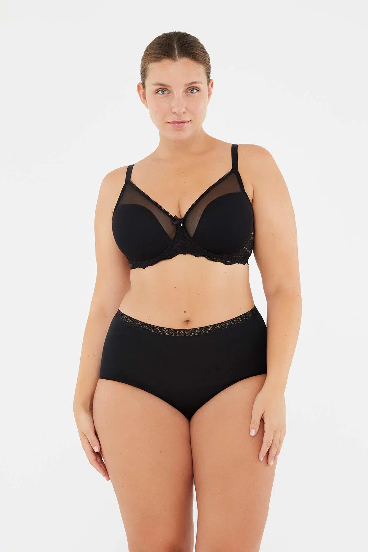 Siyah 2'li Süprem Brief