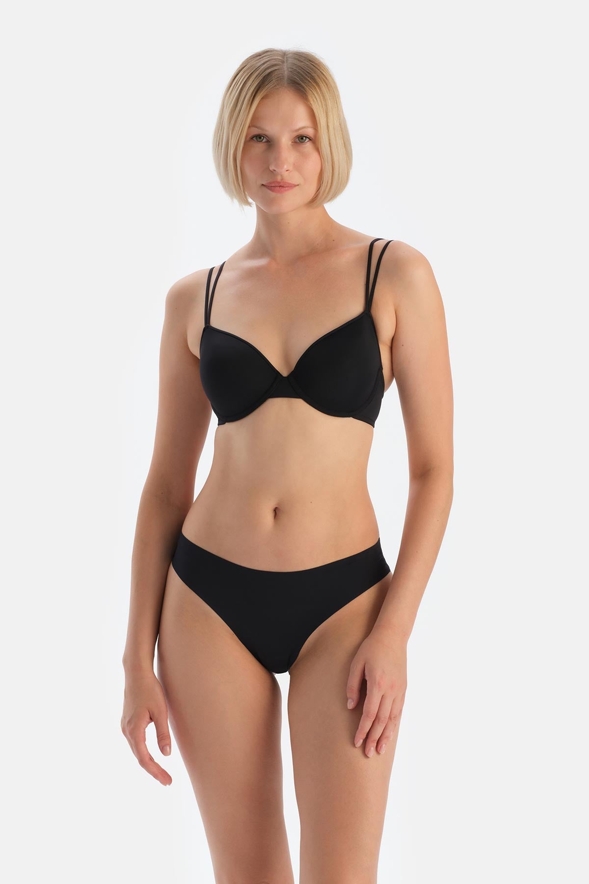 Siyah Lazer Kesim Brazilian Külot