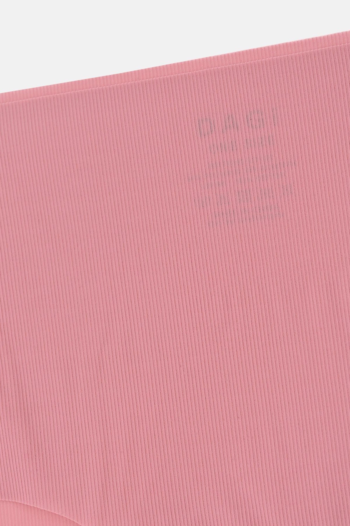 Gül Kurusu One Size Ultra Light Hipster Lipstick Külot