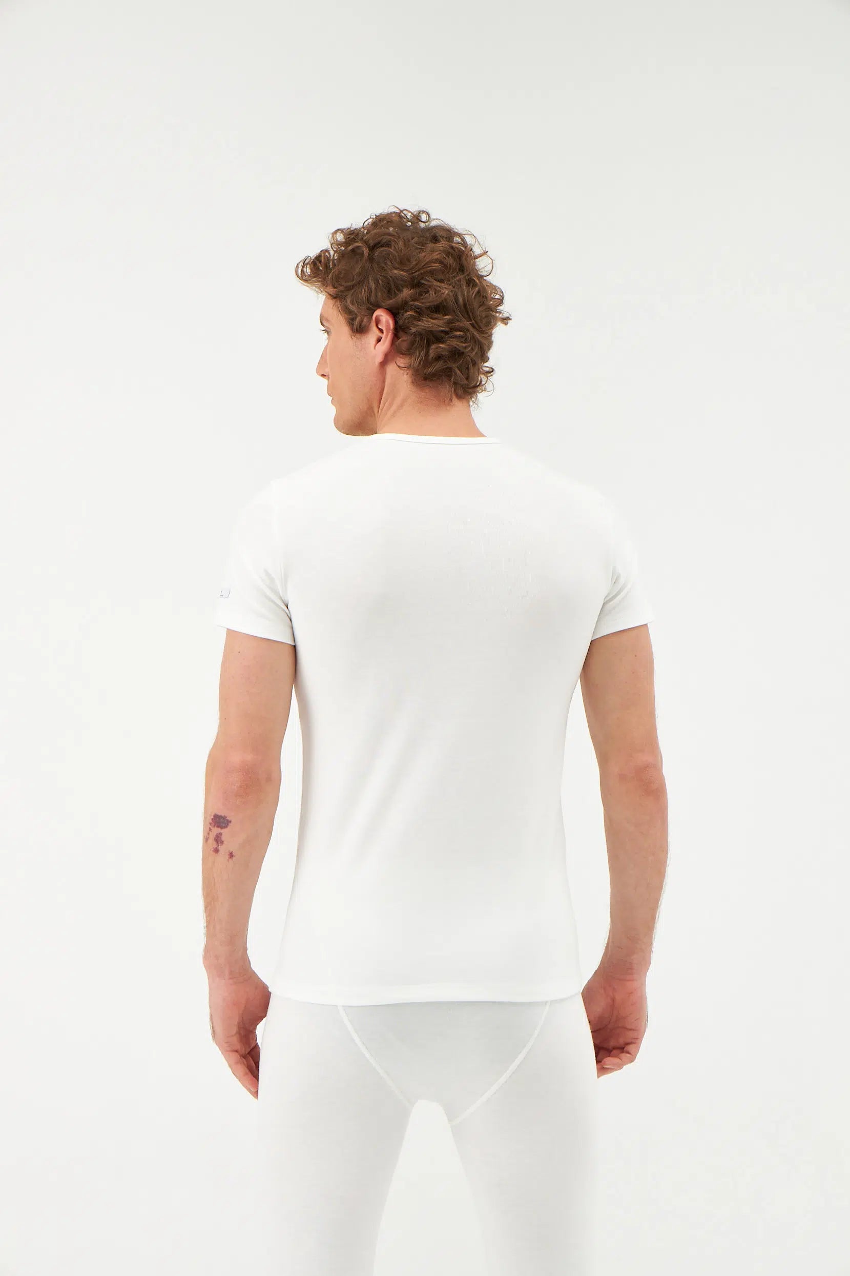 Ekru Sıfır Yaka Kısa Kol Erkek Termal Içlik Tek Üst