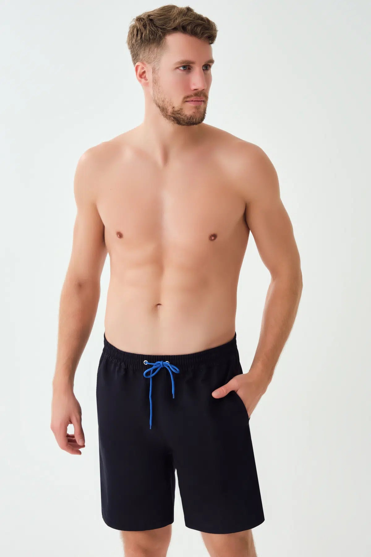 Siyah Micro Orta Düz Şort