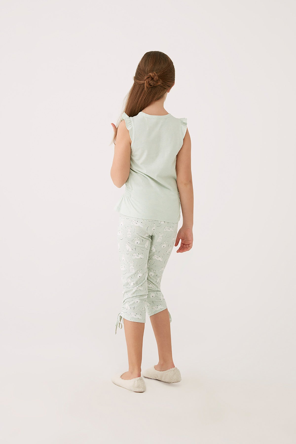 Yeşil Melanj O Yaka Tavşan Baskılı Empirme Kumaş Kız Çocuk Kısa Kol Kapri Takımı