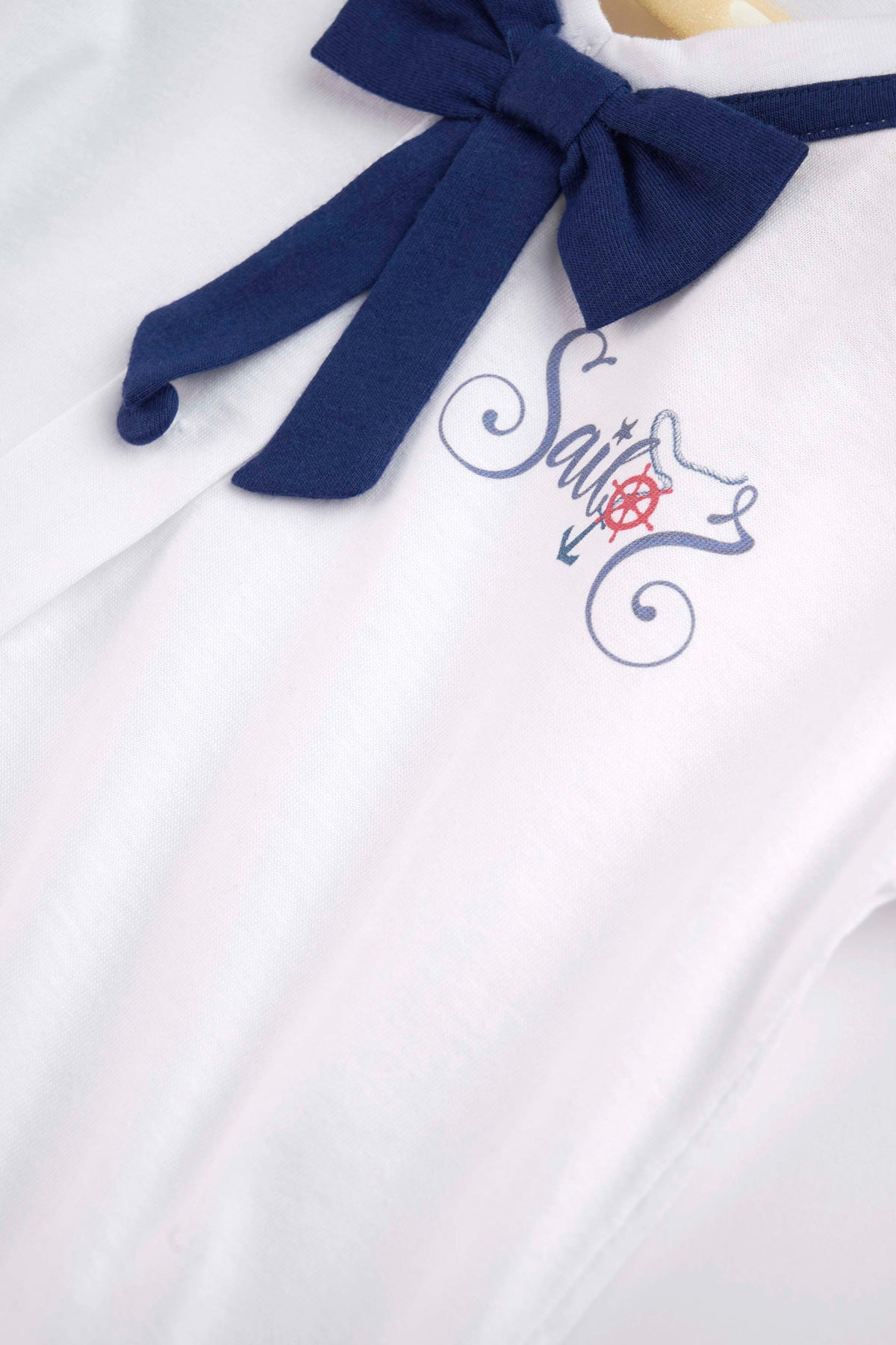 Beyaz Kız Çocuk Eteği Fırfırlı Gecelik