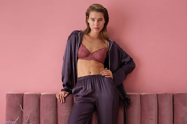 Stilinizi Yatak Odasına Taşıyın: İç Giyimde Tarz Tüyoları