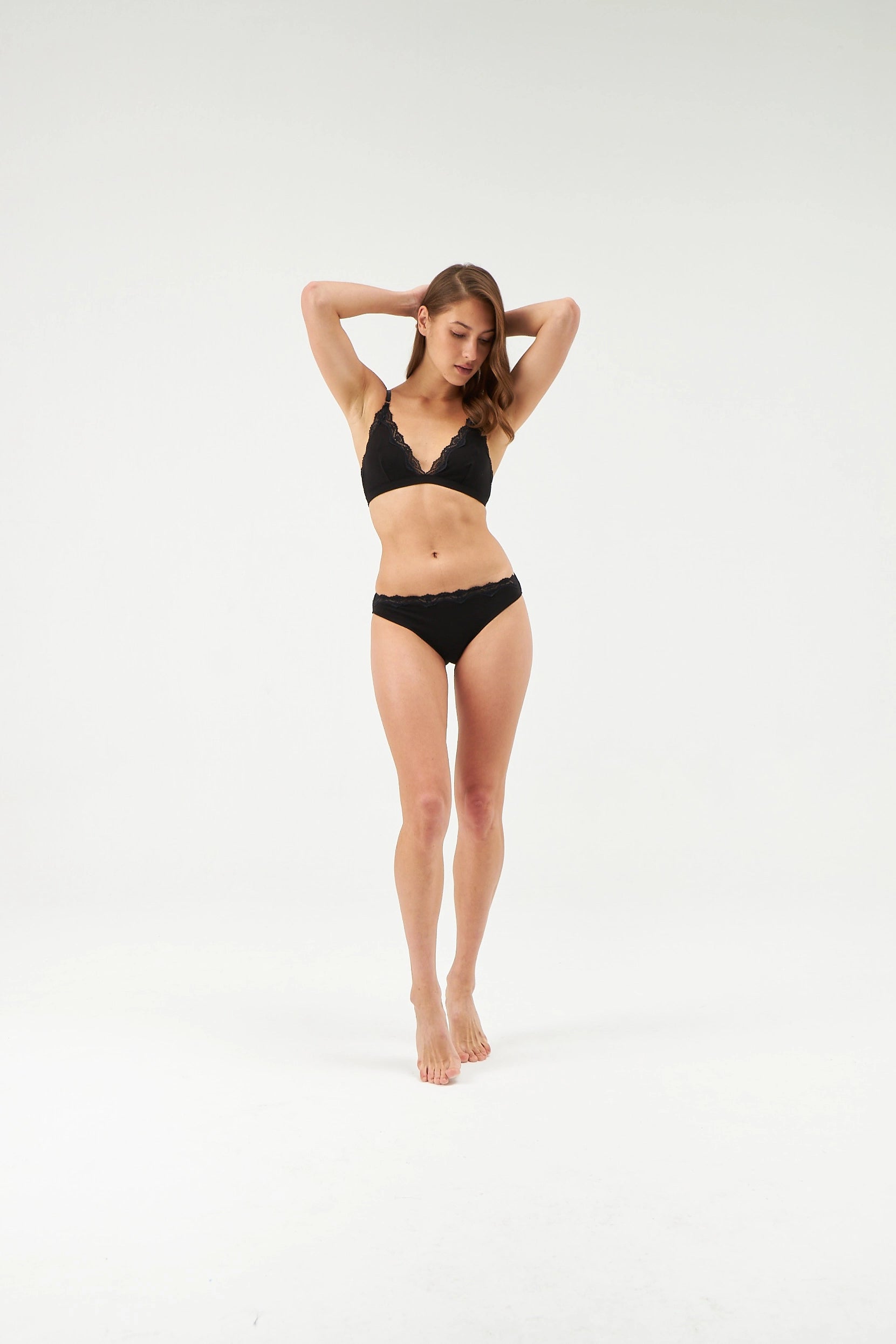 Siyah Balensiz Bralet Sütyen