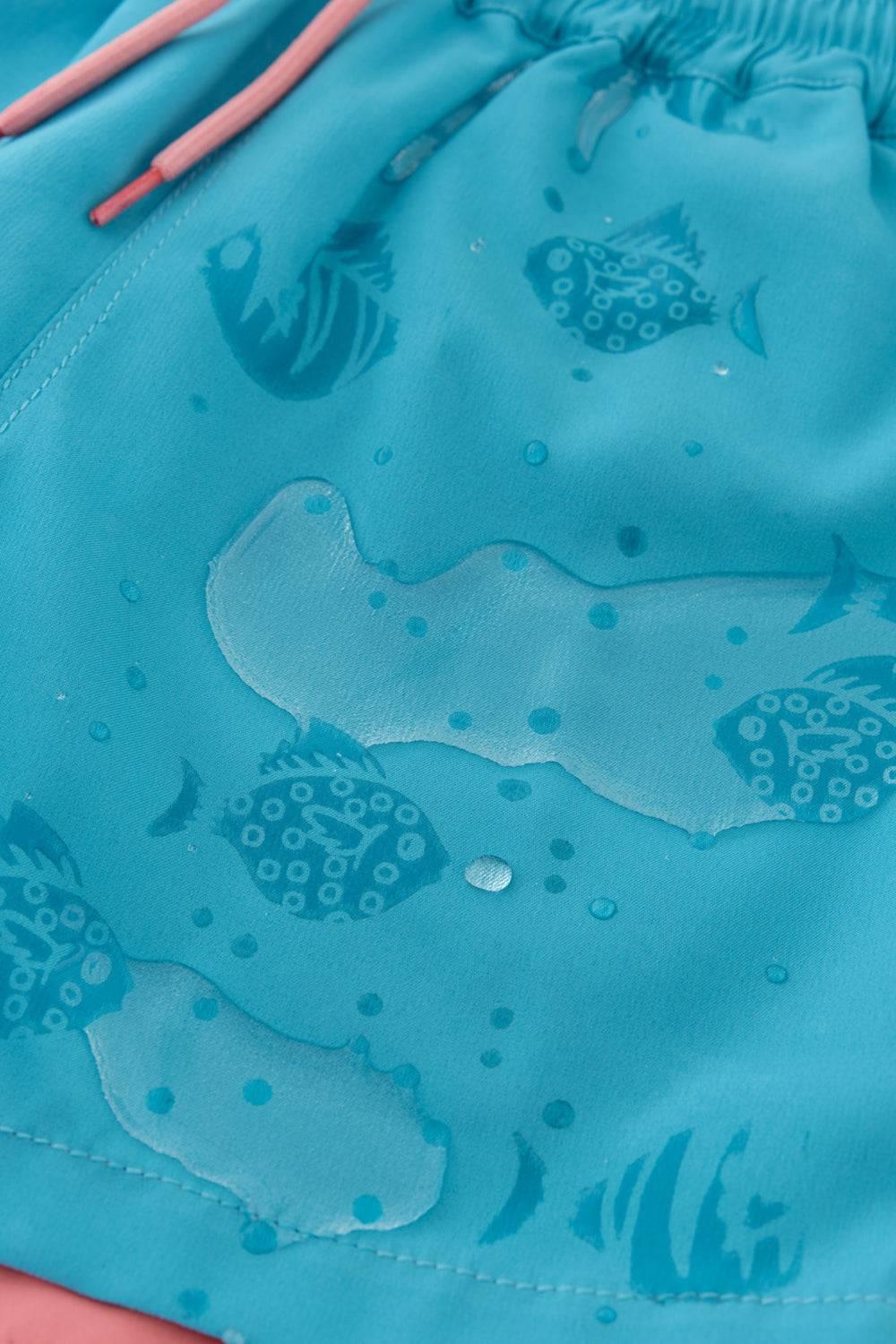 Turkuaz - Somon Micro Kısa Balık Desenli Magic - Deniz Şortu