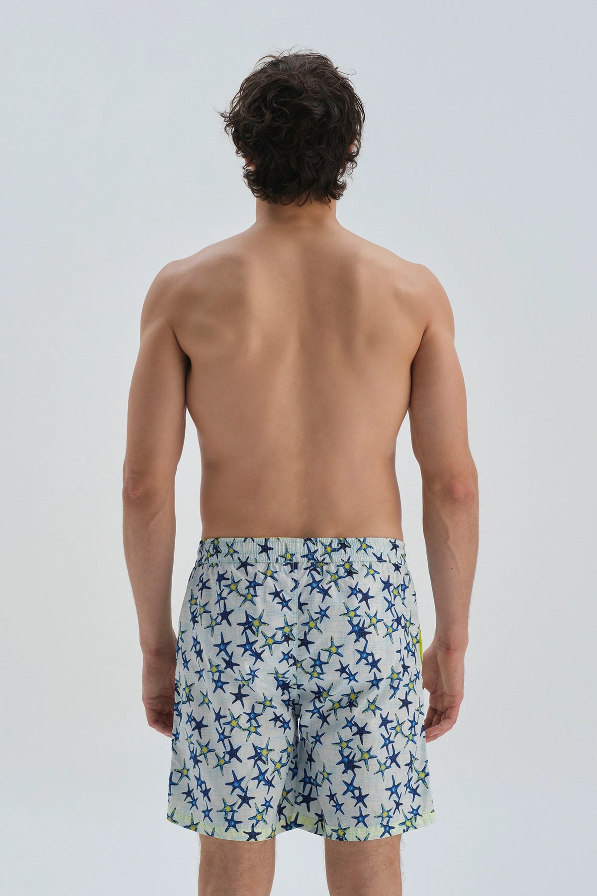 Sax - Beyaz Micro Orta Deniz Yıldızı Desenli Deniz Şortu