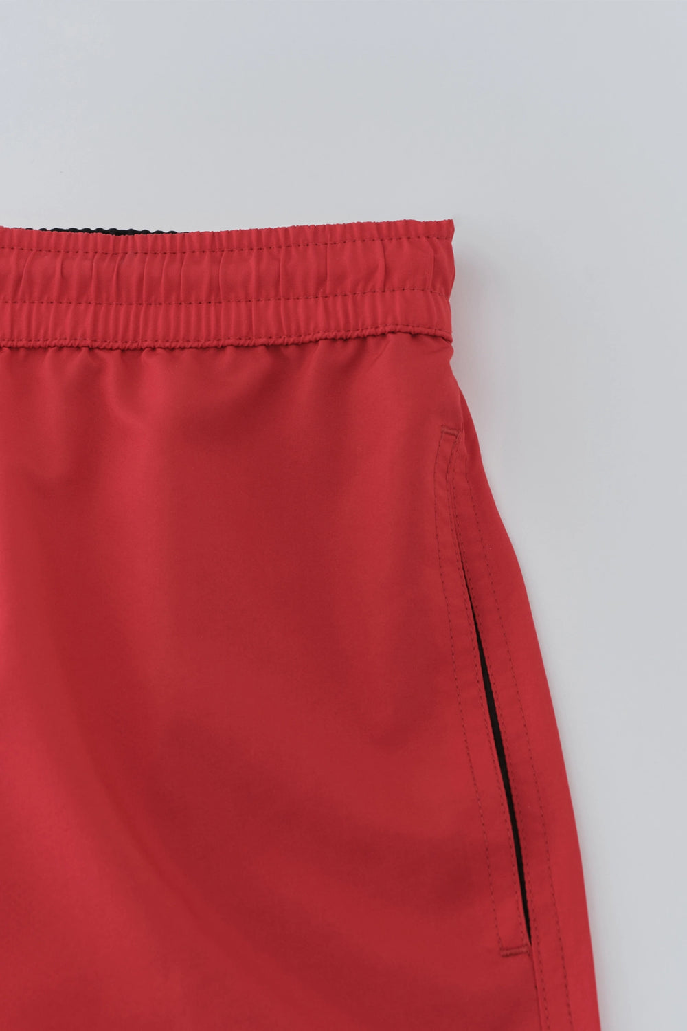 Kırmızı Micro Orta Düz Deniz Şortu