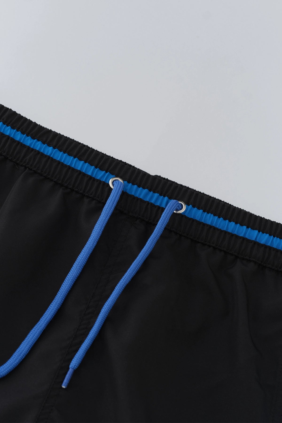 Siyah - Sax Micro Orta Parçalı Şort