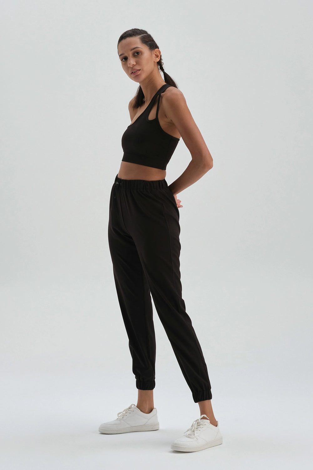 Siyah Dagi Active Tek Omuz Sporcu Sütyeni