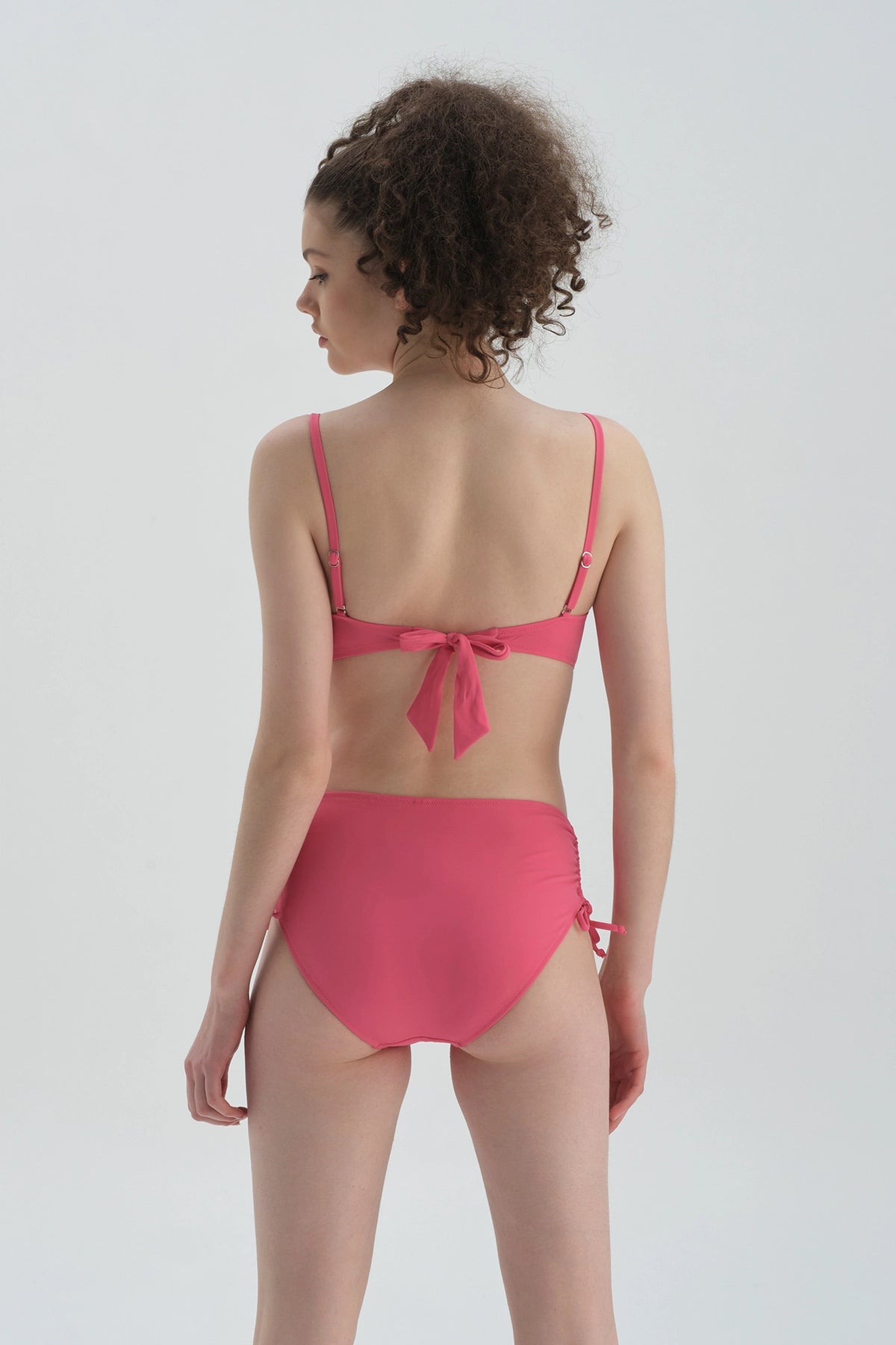 Fuşya Straplez Kaplı Bikini Üst