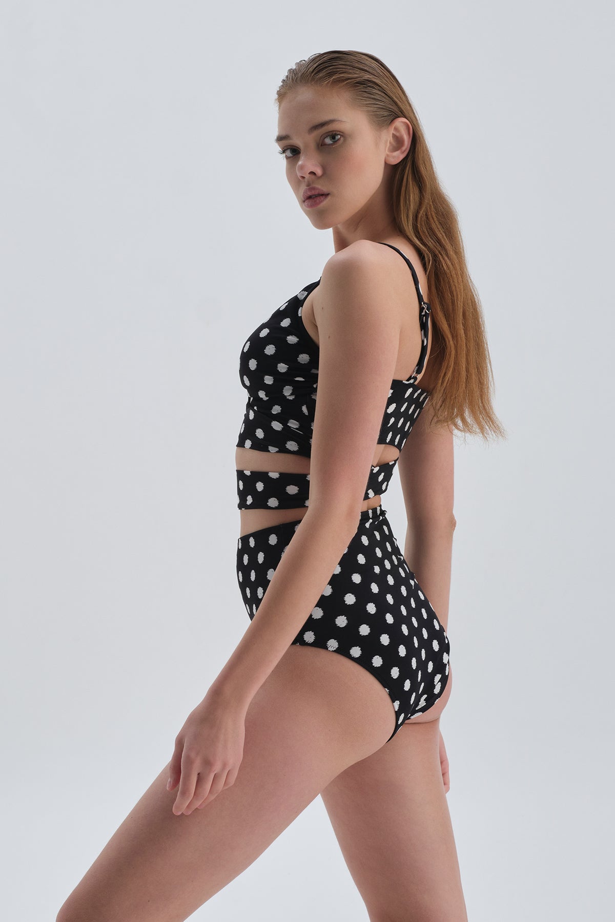 Siyah Beyaz Kaplı Bralet Bikini Üst