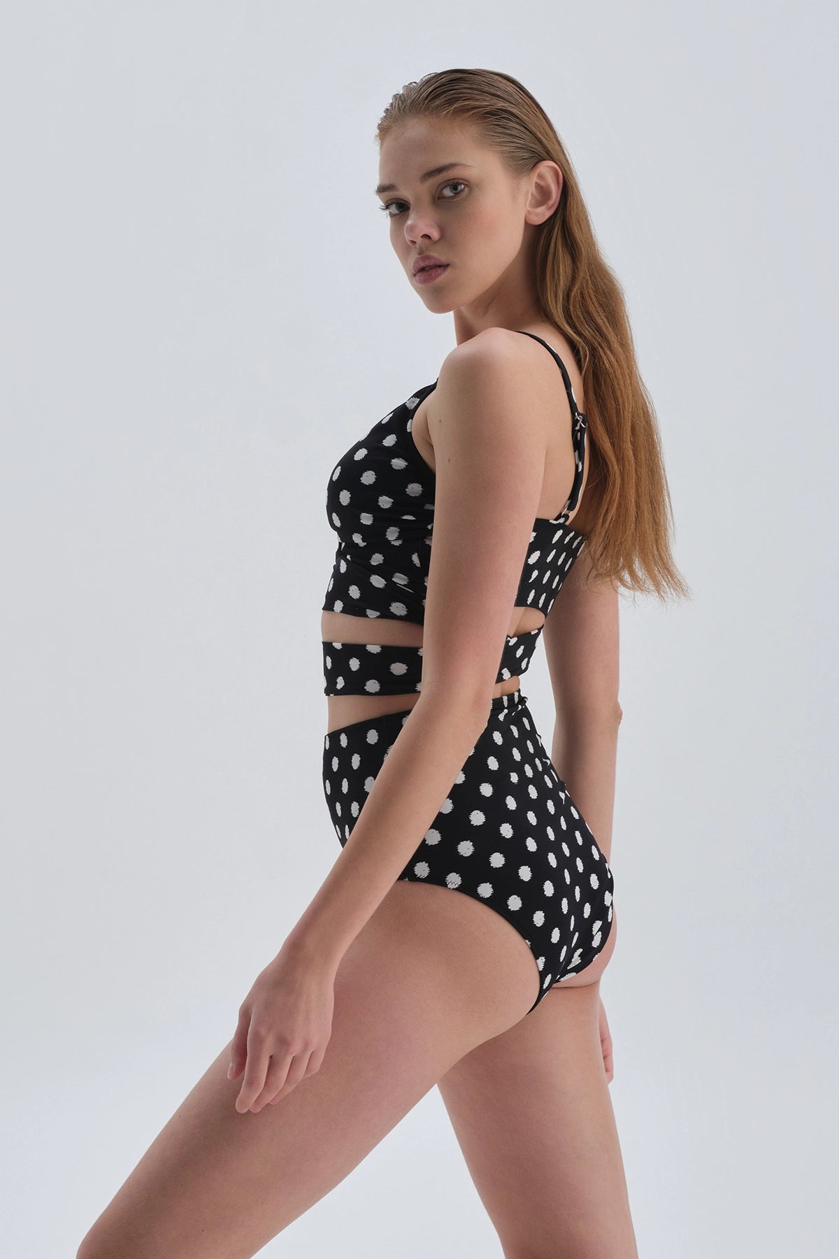 Siyah Beyaz Kaplı Bralet Bikini Üst