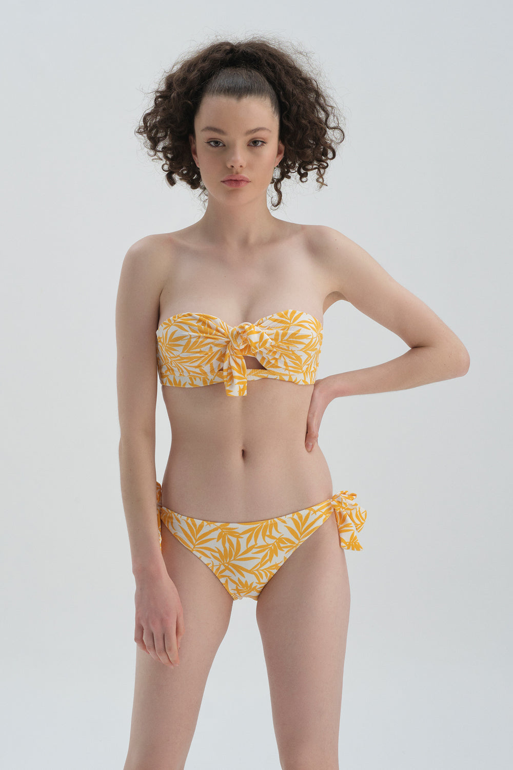 Sarı Normal Bel Bikini Alt