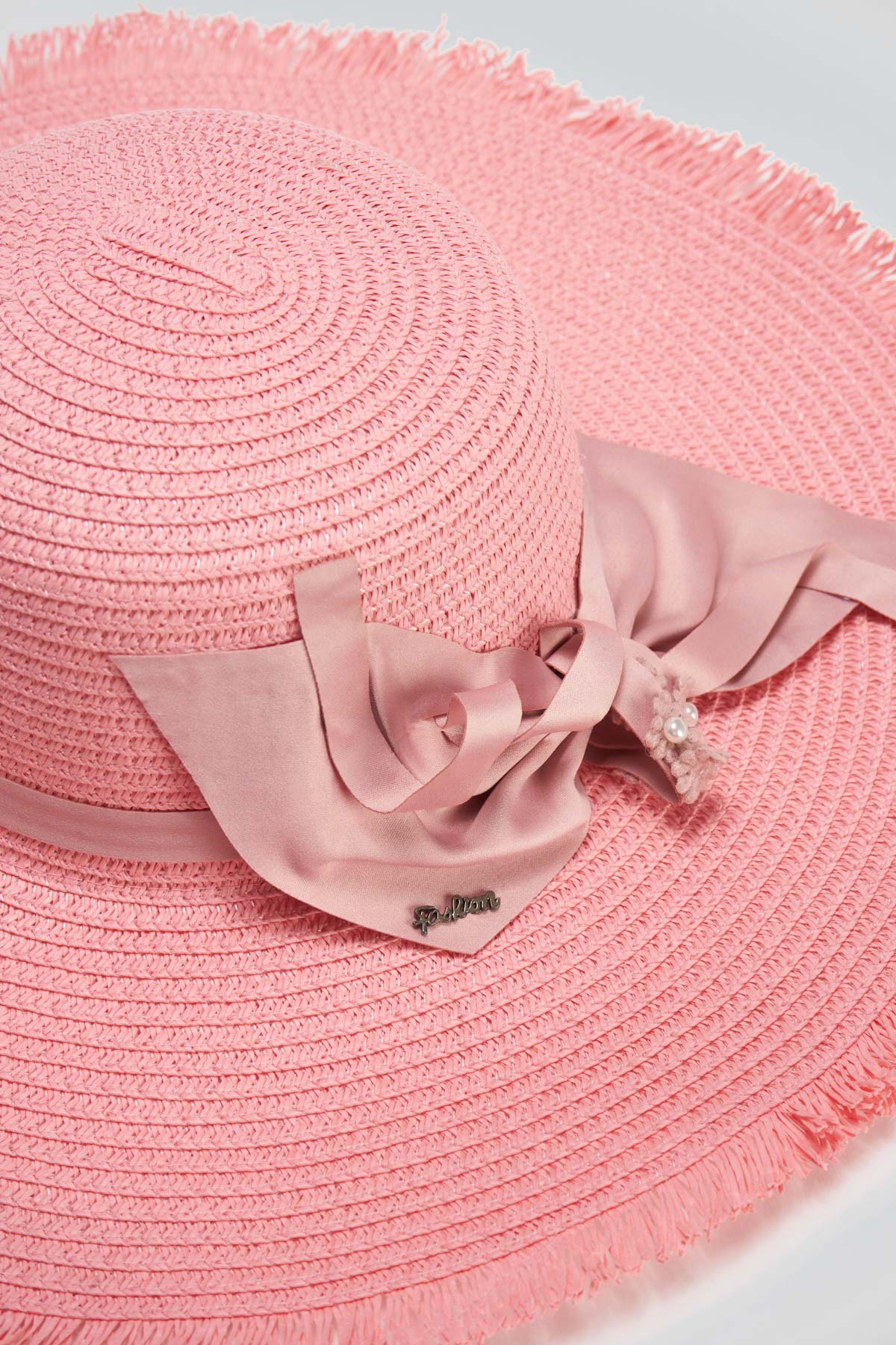 Pembe Hasır Şapka