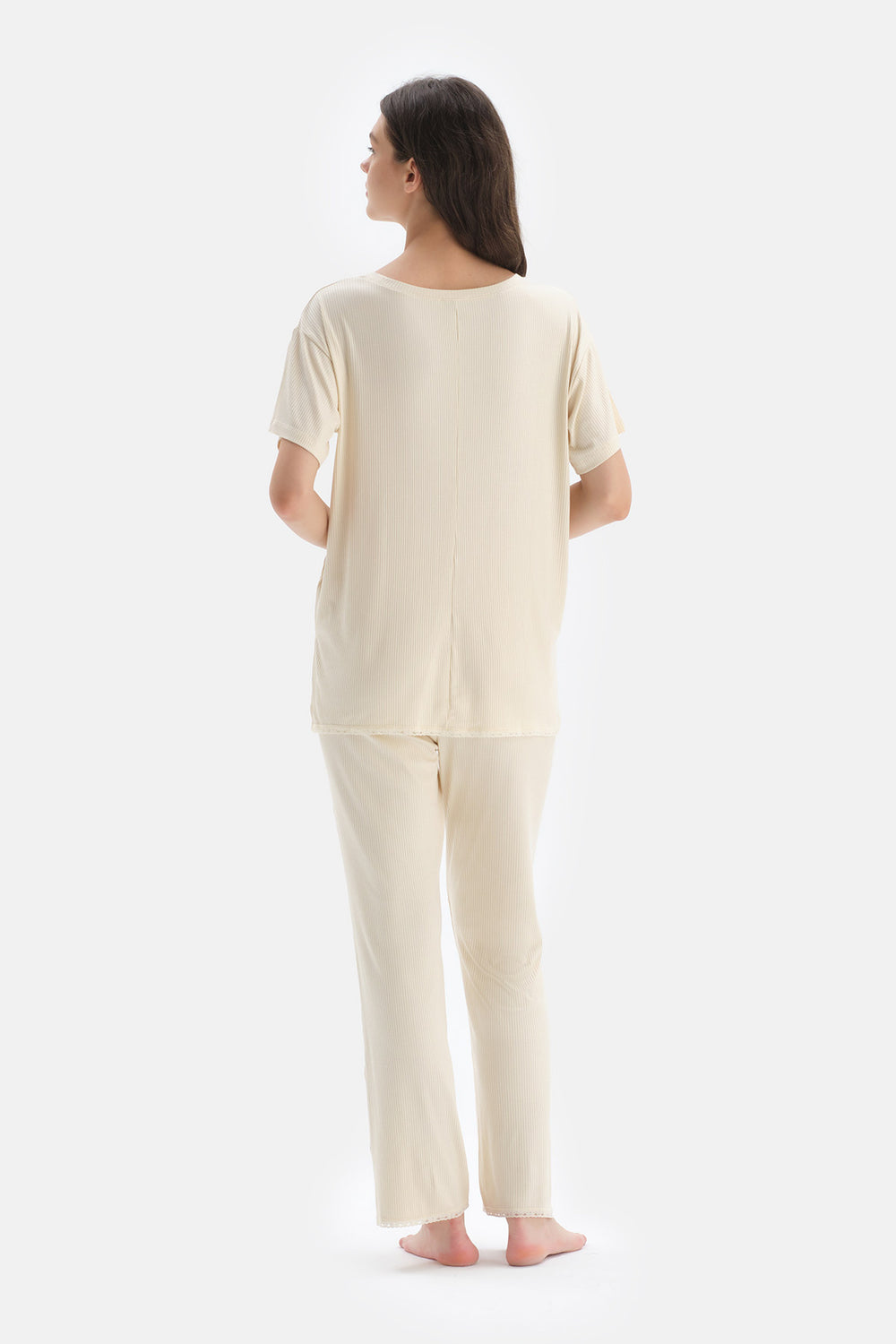 Ekru Kısa Kol Viskon T-Shirt Pijama Üstü