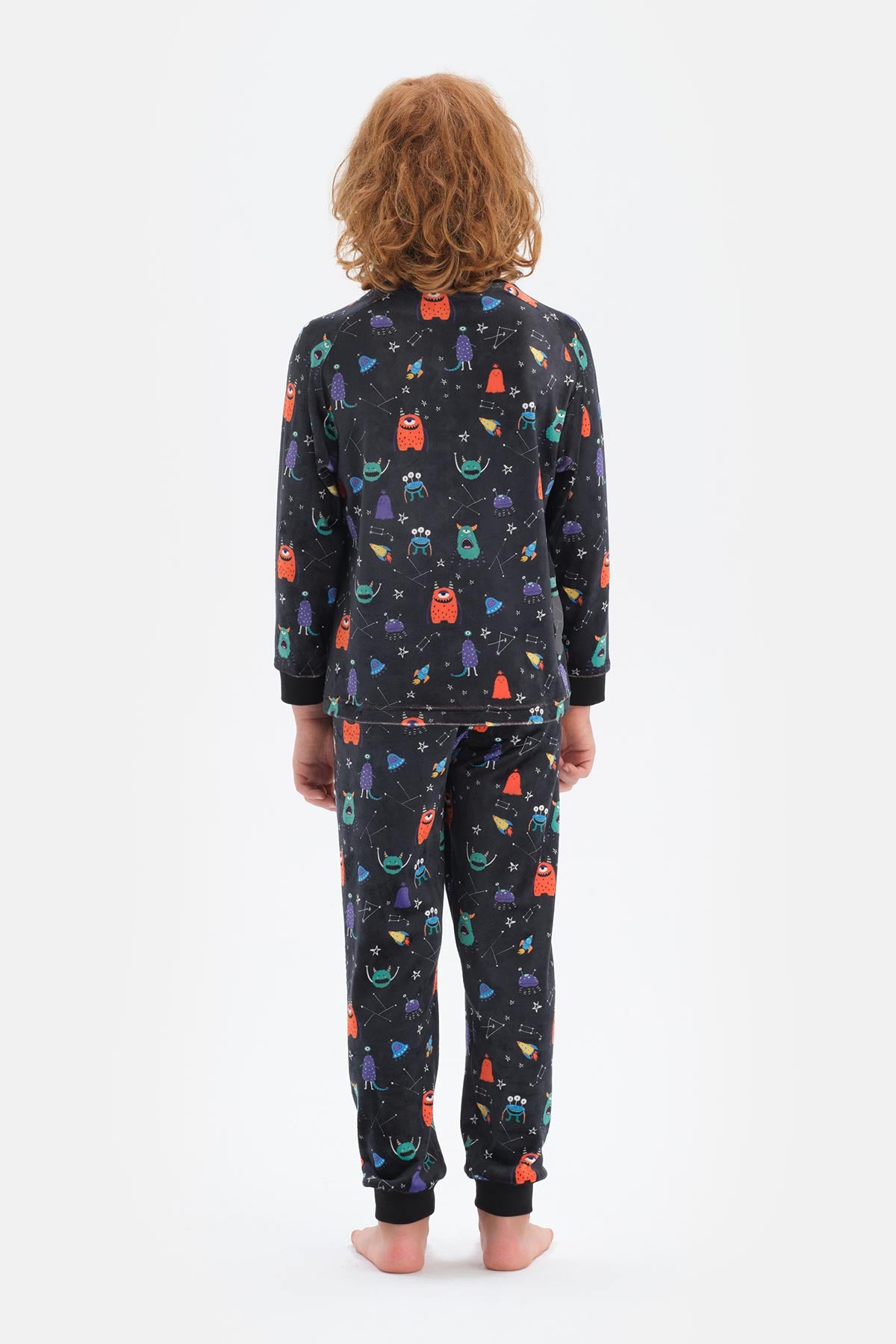 Siyah Erkek Çocuk Uzun Kol Bisiklet Yaka Kadife Pijama Takımı