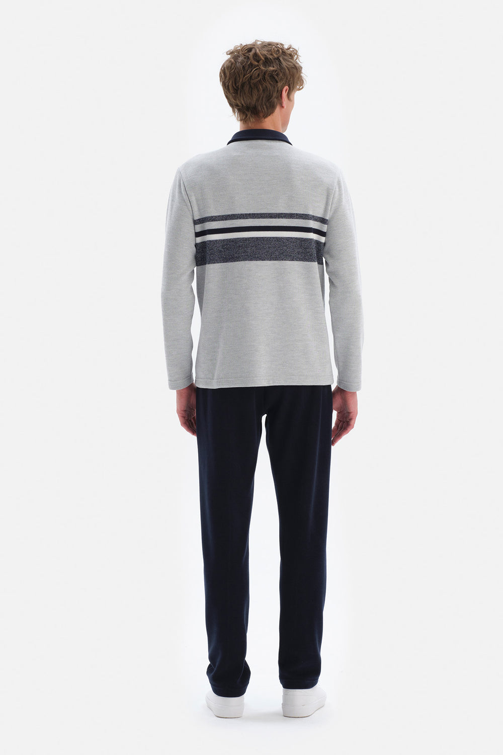 Gri Patlı Yakalı Jakarlı Sweatshirt