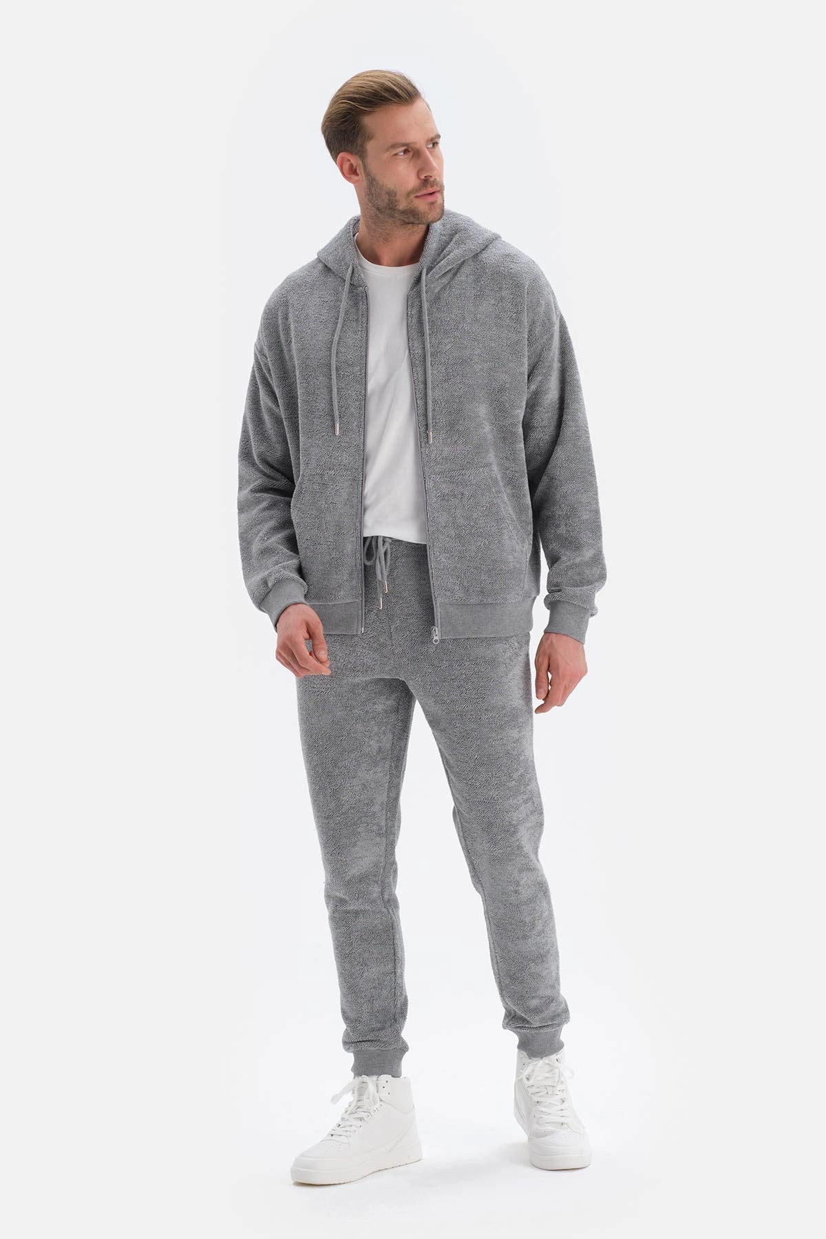 Gri Jakarlı Jogger Eşofman Altı