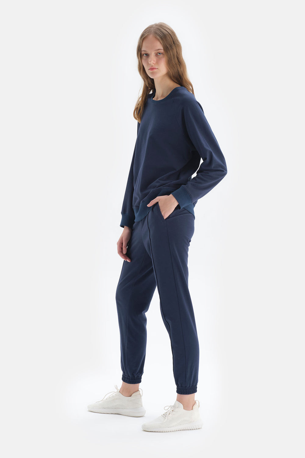 Lacivert Uzun Kol Bisiklet Yaka Pamuklu Sweatshirt