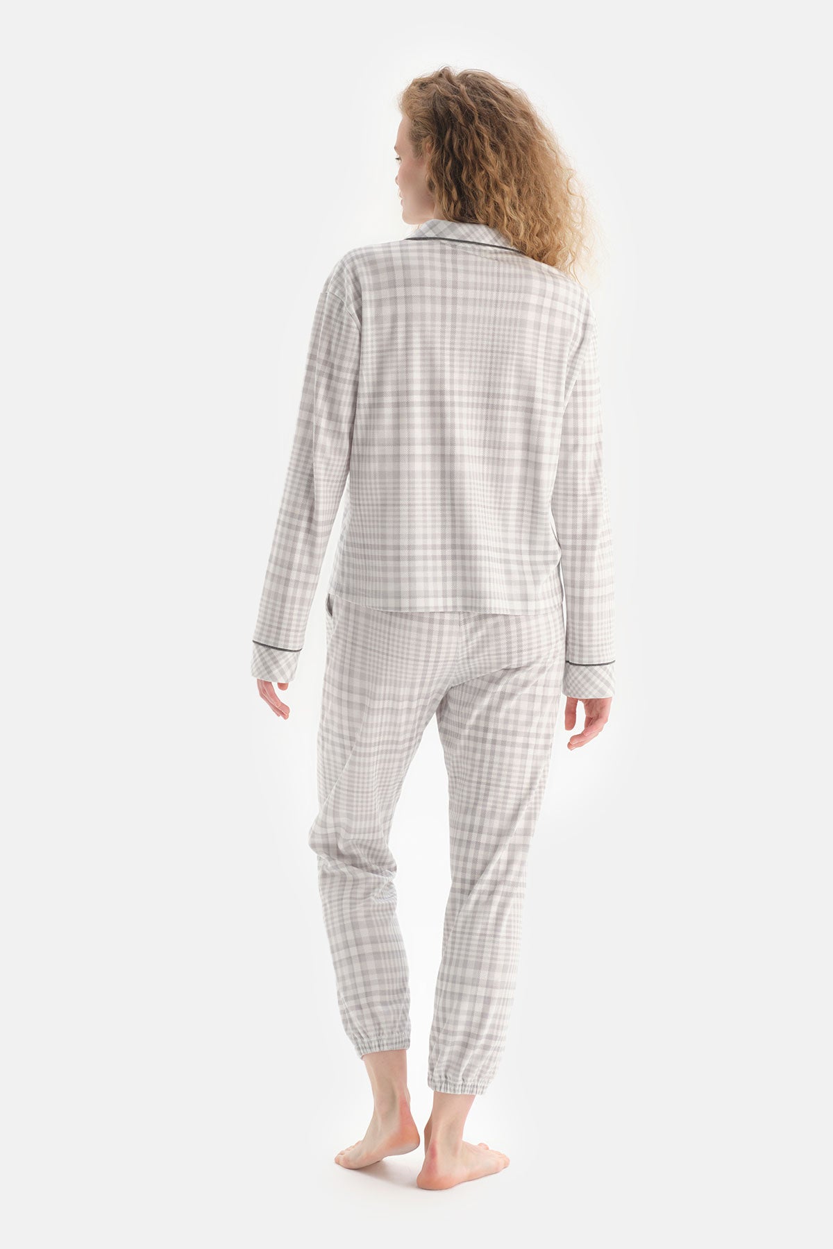 Ekru Ekoseli Ceket Yaka Pamuklu Pijama Takımı