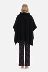Siyah Saç Örgülü Kapüşonlu Polar Panço