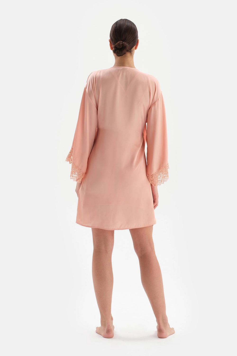 Somon Dantel Detaylı Bağlamalı Saten Sabahlık