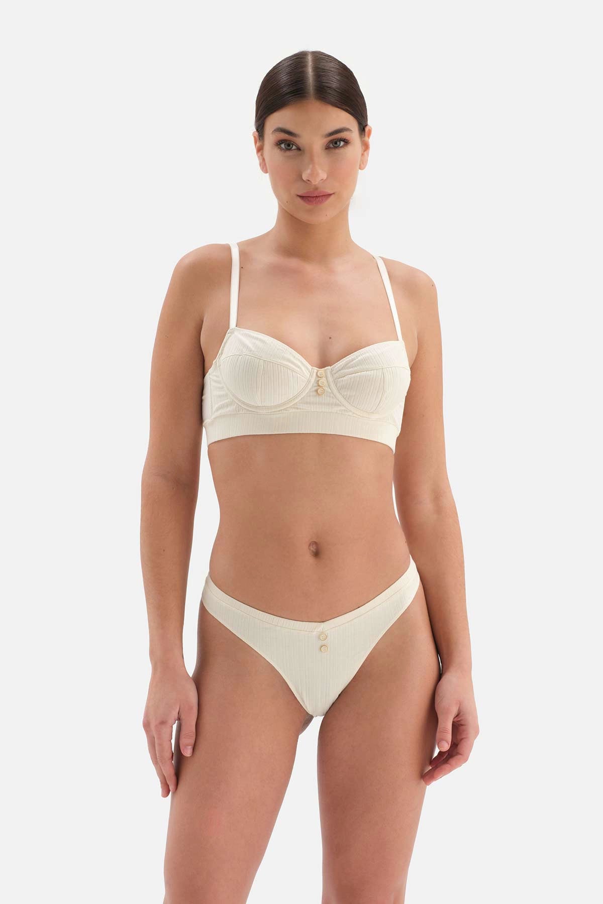 Ekru Düğme Detaylı Ribana Balenli Sütyen