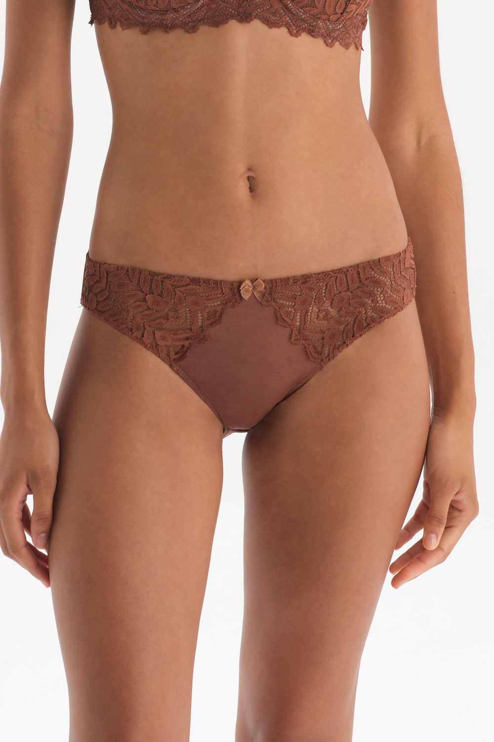 Kahverengi Dantel Detaylı Micro Slip Külot