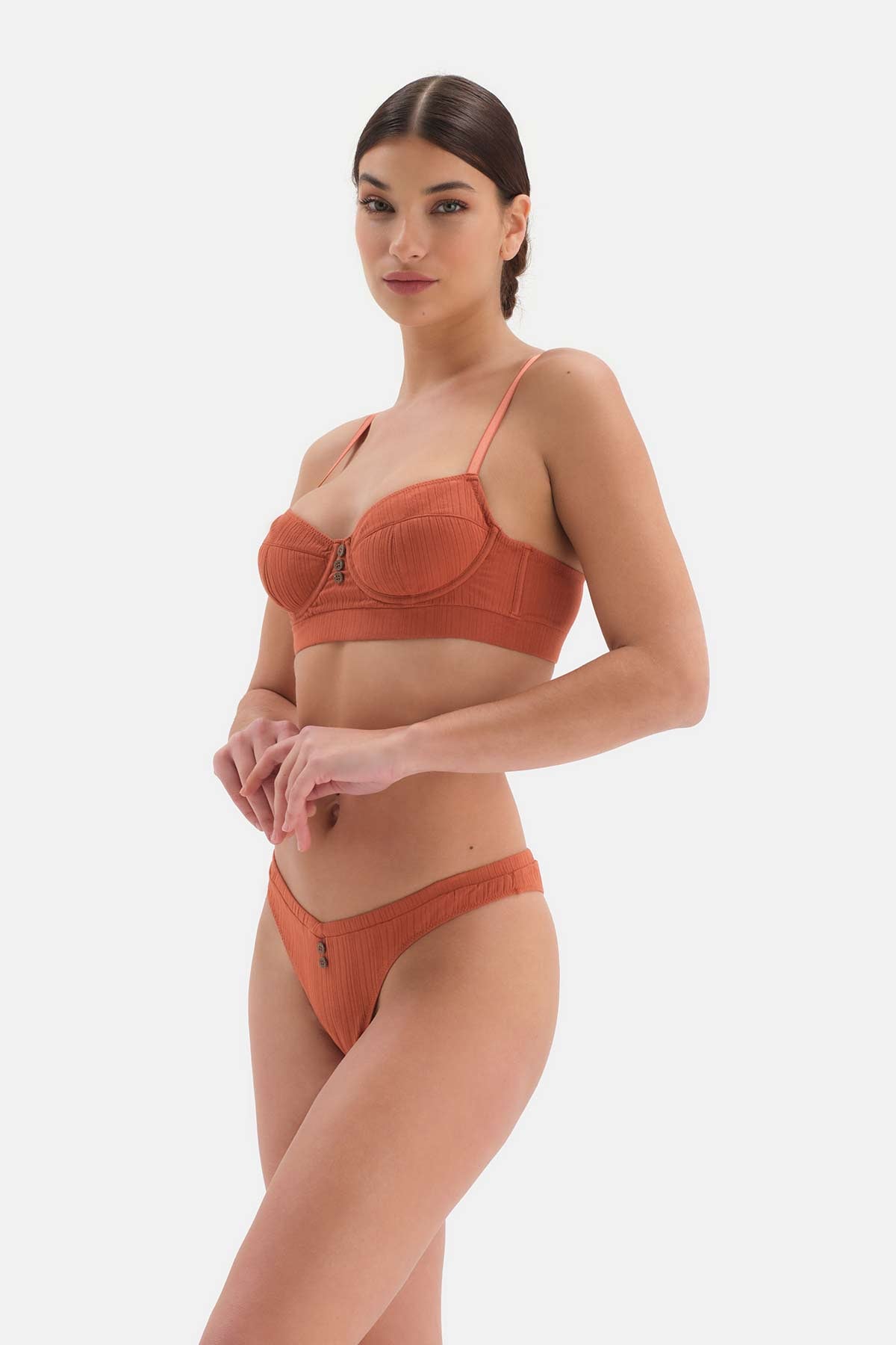 Terracota Düğme Detaylı Tanga Külot